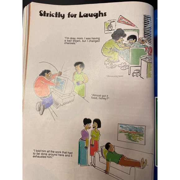 Ebony Magazine, August 2000, Cover Feature Story "Halle Berry" - Picture 6 of 14